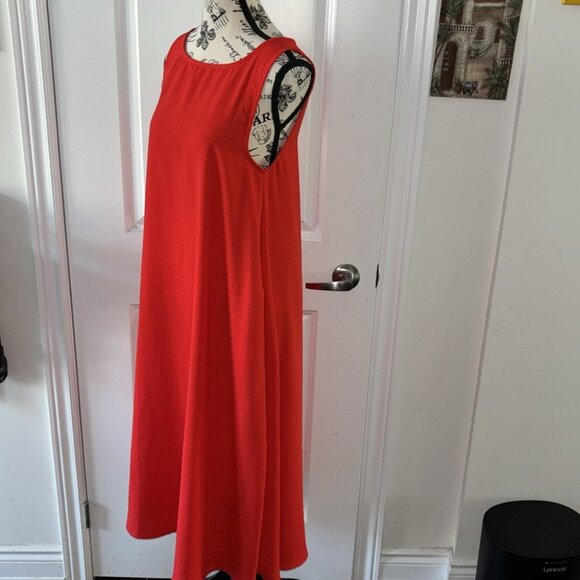 Oak + Fort Sleeveless Rust Orange Red Maxi Flowy Dress with Pockets - Picture 2 of 7